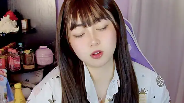 Snapshot of yuki3366 chatting on 04-03-26, 12:14 yuki3366 online show from 04-03-26, 12:14