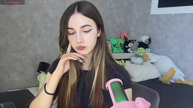 CupSizeGirl online show from 05-12-26, 08:55