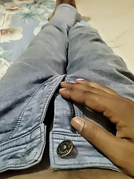 Snapshot of CAtoppersexa chatting on 09-15-25, 02:17 CAtoppersexa online show from 09-15-25, 02:17