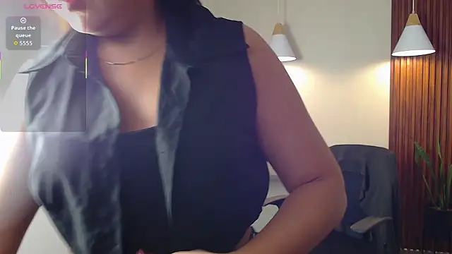  Victoria Collins online show from 02-24-26, 12:03