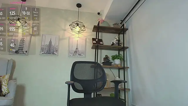  Victoria Collins online show from 05-07-26, 11:04