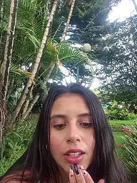 Lunaluxe1001 online show from 11-11-25, 01:11