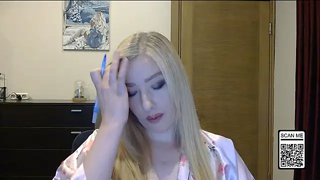 Wild Silk Desire online show from 10-19-25, 02:07