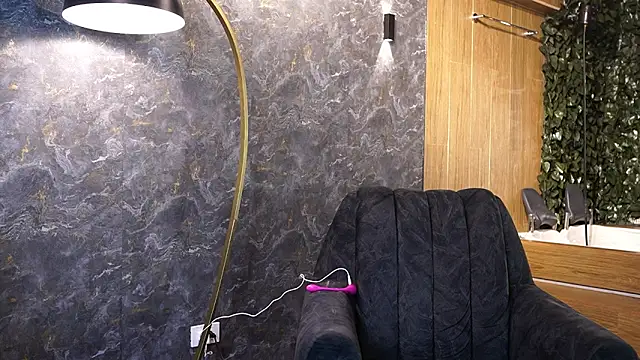 Susan wall online show from 02-05-26, 12:43