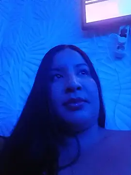 hotCOUPLEPETRA online show from 06-28-26, 04:29