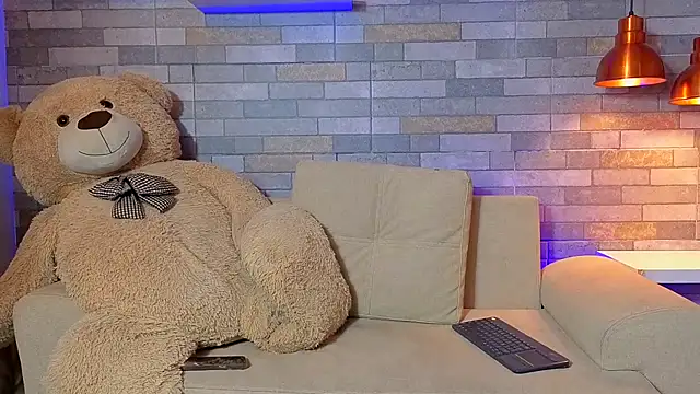 DixyPalmer online show from 06-08-26, 07:03