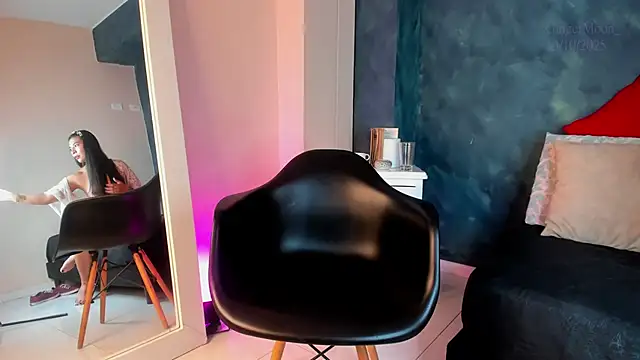 GingerMoon  online show from 10-13-25, 02:06