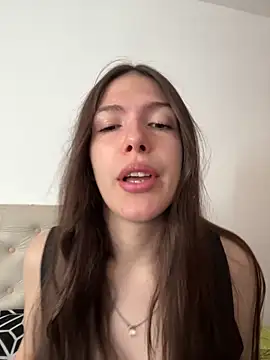 Snapshot of silvestflix chatting on 05-15-26, 02:57 silvestflix online show from 05-15-26, 02:57