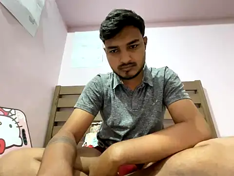 Snapshot of midnight_24 chatting on 12-01-25, 04:56 midnight 24 online show from 12-01-25, 04:56