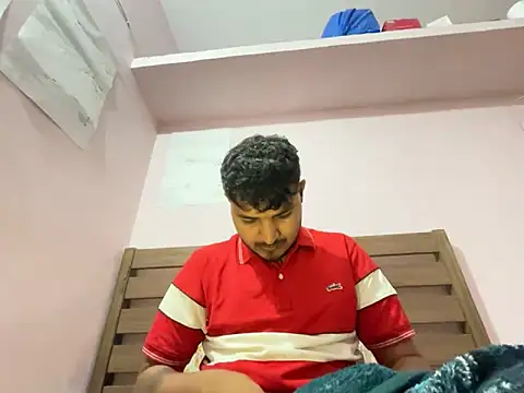 Snapshot of midnight_24 chatting on 12-16-25, 04:23 midnight 24 online show from 12-16-25, 04:23