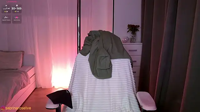 Snapshot of SabrinaRosed chatting on 02-24-26, 07:12 SabrinaRosed online show from 02-24-26, 07:12