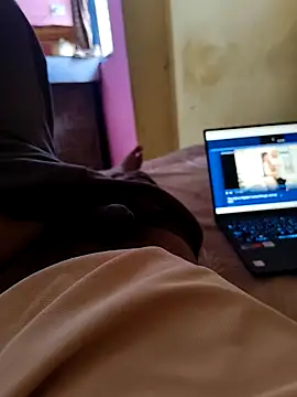 Snapshot of sex_yboy00 chatting on 09-14-25, 08:02 sex yboy00 online show from 09-14-25, 08:02