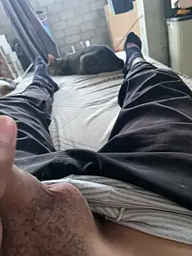 USUARIO-23 online show from 06-19-26, 11:08