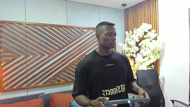 MarcusBlack  online show from 11-24-25, 11:32