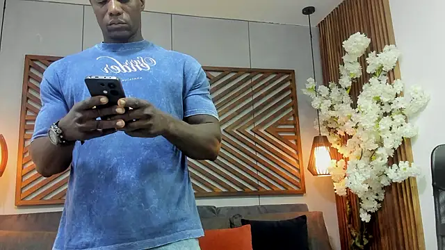 Snapshot of MarcusBlack_ chatting on 02-14-26, 12:13 MarcusBlack online show from 02-14-26, 12:13