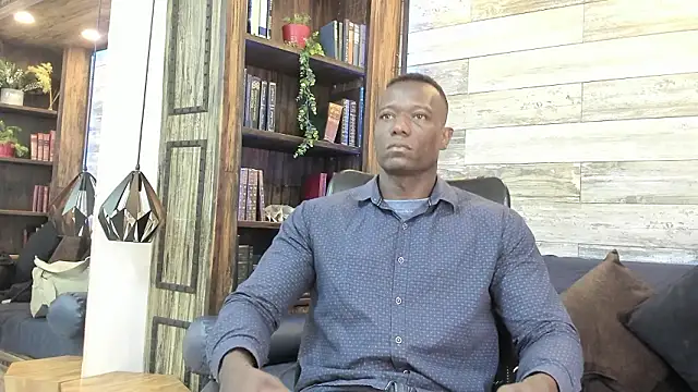 Snapshot of MarcusBlack_ chatting on 03-13-26, 12:01 MarcusBlack online show from 03-13-26, 12:01