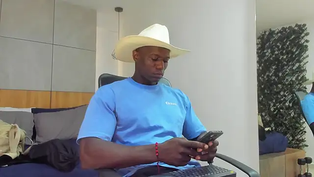 MarcusBlack  online show from 05-05-26, 11:29