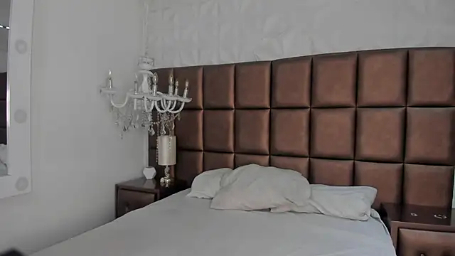 Anittatoro  online show from 09-24-25, 07:17