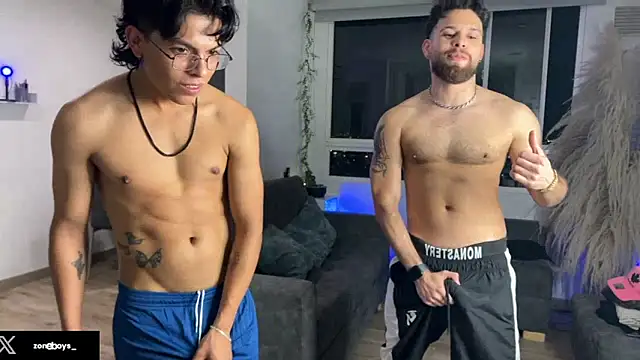 Snapshot of zoneboys chatting on 03-04-26, 12:16 zoneboys online show from 03-04-26, 12:16