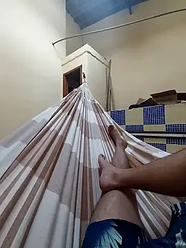 Snapshot of beto_juby777 chatting on 10-27-25, 12:04 beto juby777 online show from 10-27-25, 12:04