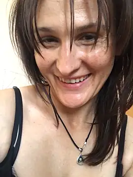 Snapshot of NikaSwan2831 chatting on 09-22-25, 11:01 NikaSwan2831 online show from 09-22-25, 11:01