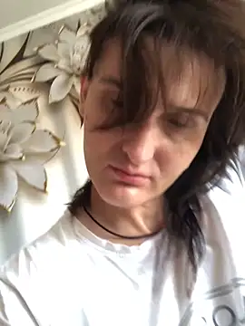 Snapshot of NikaSwan2831 chatting on 10-27-25, 10:08 NikaSwan2831 online show from 10-27-25, 10:08