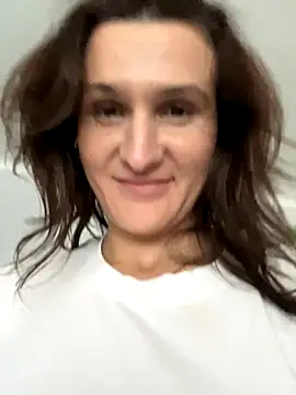 Snapshot of NikaSwan2831 chatting on 11-05-25, 12:38 NikaSwan2831 online show from 11-05-25, 12:38