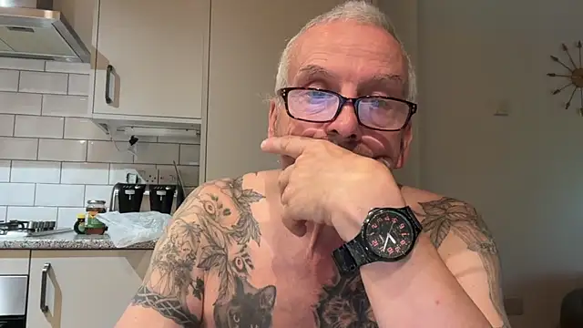 poggles online show from 09-19-25, 07:54