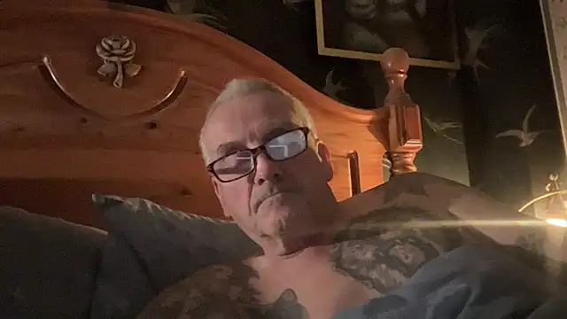 poggles online show from 11-30-25, 09:52