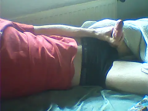 Snapshot of rimbaud77 chatting on 10-21-25, 09:10 rimbaud77 online show from 10-21-25, 09:10