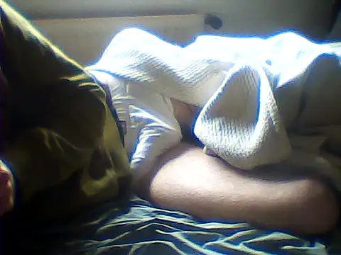 Snapshot of rimbaud77 chatting on 01-17-26, 10:31 rimbaud77 online show from 01-17-26, 10:31