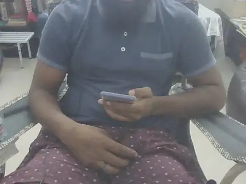 Snapshot of Matt6102 chatting on 11-13-25, 03:16 Matt6102 online show from 11-13-25, 03:16