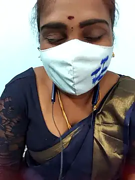 Snapshot of Tamil_riyalini12 chatting on 01-12-26, 12:43 Tamil riyalini12 online show from 01-12-26, 12:43