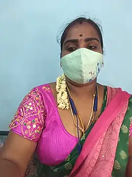 Snapshot of Tamil_riyalini12 chatting on 06-25-26, 05:23 Tamil riyalini12 online show from 06-25-26, 05:23