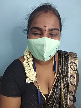 Snapshot of Tamil_riyalini12 chatting on 06-26-26, 05:17 Tamil riyalini12 online show from 06-26-26, 05:17