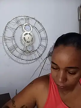 Snapshot of EbonyHorrny chatting on 04-24-26, 12:18 EbonyHorrny online show from 04-24-26, 12:18