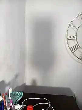 Snapshot of EbonyHorrny chatting on 04-29-26, 01:10 EbonyHorrny online show from 04-29-26, 01:10