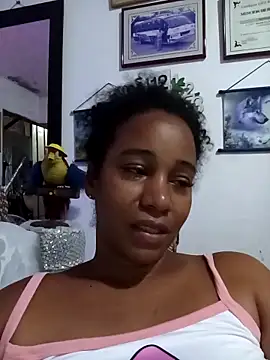 Snapshot of EbonyHorrny chatting on 05-12-26, 01:47 EbonyHorrny online show from 05-12-26, 01:47