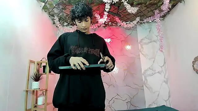 Bastian boyshot77 online show from 05-03-26, 05:30