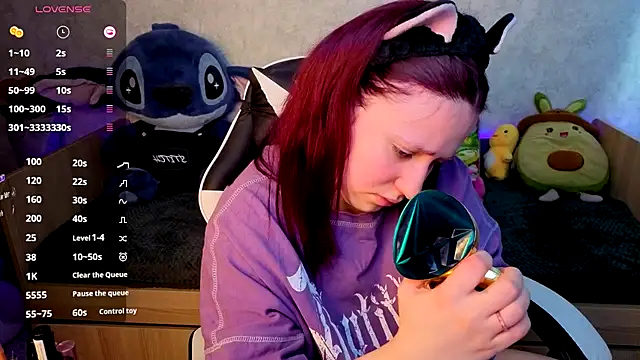 Mini Lady1 online show from 11-29-25, 04:15