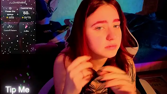 Snapshot of Mini_Lady1 chatting on 03-01-26, 01:35 Mini Lady1 online show from 03-01-26, 01:35