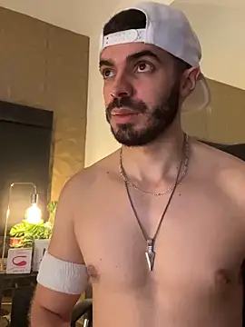 AxelThompson  online show from 11-02-25, 12:07