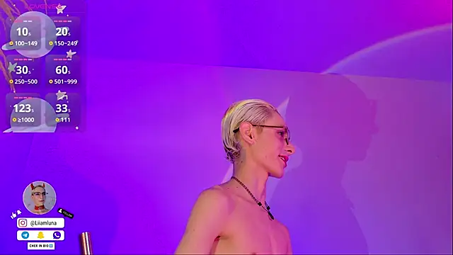 Snapshot of liiamluna_ chatting on 02-19-26, 09:27 liiamluna online show from 02-19-26, 09:27