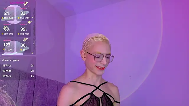 Snapshot of liiamluna_ chatting on 03-30-26, 09:32 liiamluna online show from 03-30-26, 09:32