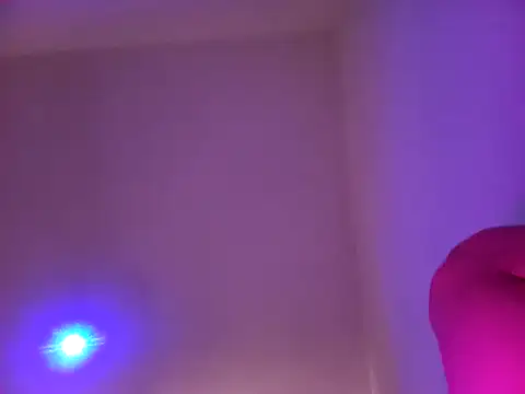 Snapshot of YourDevilGirl_ chatting on 10-26-25, 07:42 YourDevilGirl online show from 10-26-25, 07:42