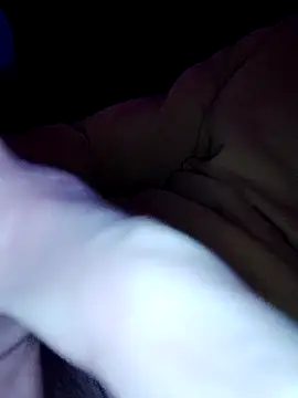 Snapshot of MrThomas31 chatting on 11-12-25, 09:14 MrThomas31 online show from 11-12-25, 09:14