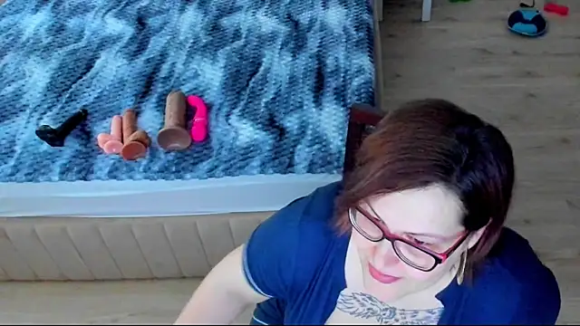Squirt Kimm online show from 05-07-26, 03:17