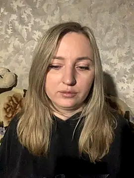 hotsteacher online show from 12-04-25, 02:32