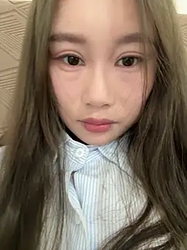 uulove521 online show from 10-25-25, 03:25