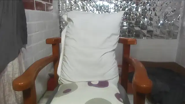 rose-crystal online show from 10-04-25, 11:36